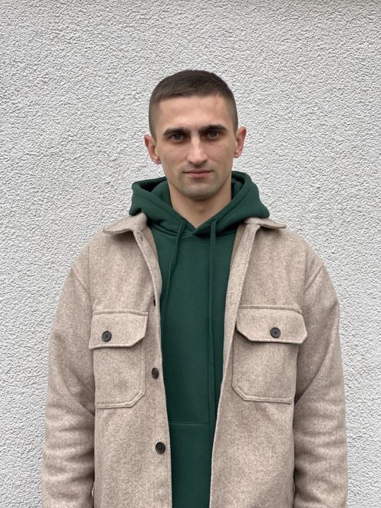Меркулов Юрий Юрьевич — помощник оценщика